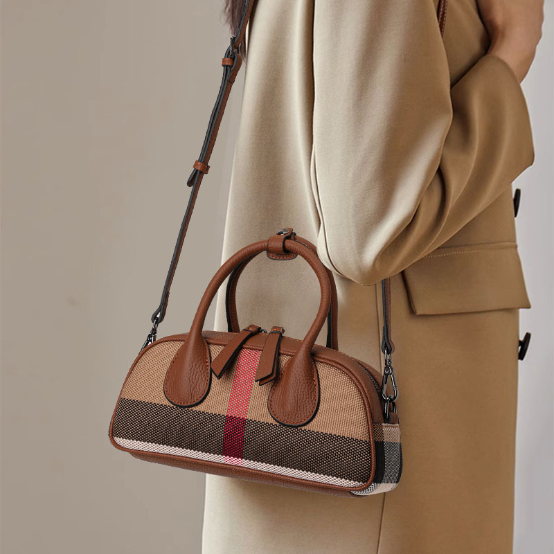 Leatherwork Patterns Free - Sac bowling en toile et cuir