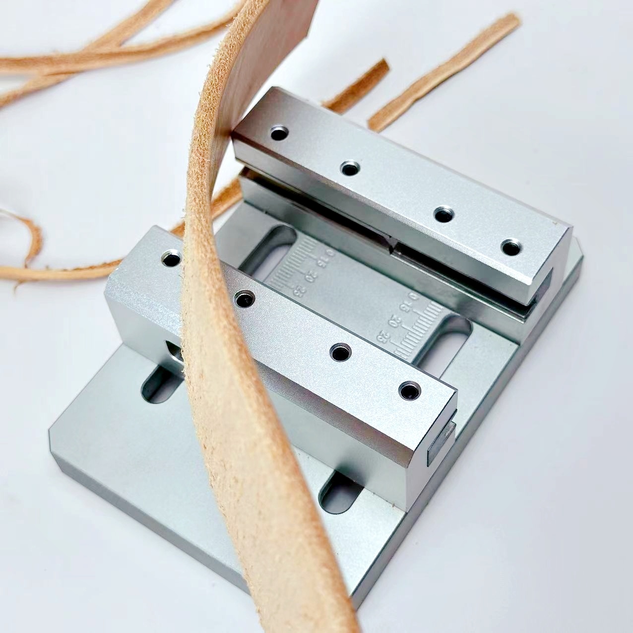 Leatherwork Diy - Machine à ébavurer les bords de