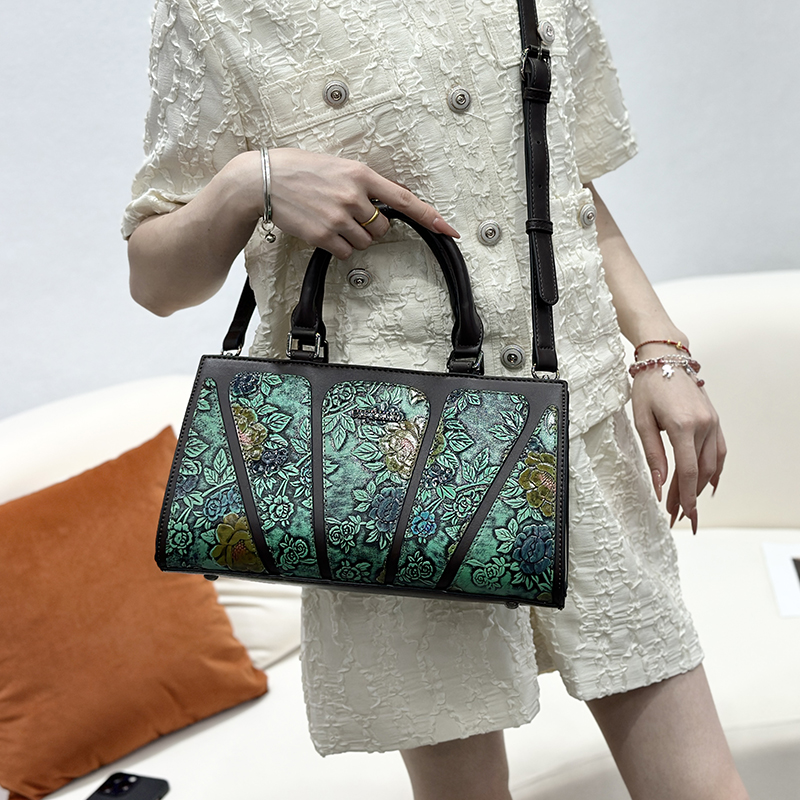 Sac bandoulière vintage 3D à m - Leatherwork Flowers avis et prix