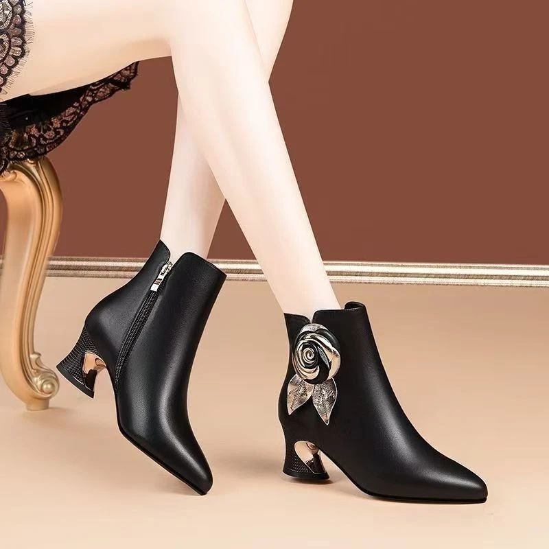 Bottines de travail en cuir do - Leatherwork Flowers avis et prix